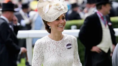 Кейт Міддлтон підкорила елегантним нарядом від Dolce & Gabbana