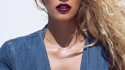 Телеведуча Регіна Тодоренко святкує свій день народження