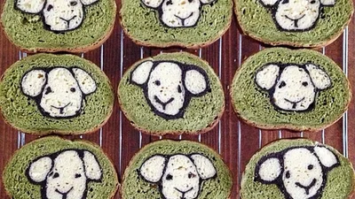 Японка пече хліб, який би ви скуштували навіть на дієті