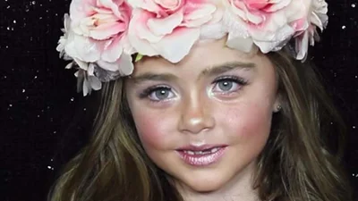 Інтернет підірвало відео 6-річної дівчинки б'юті-блогера