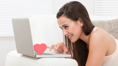 Вiртуальний флiрт: 16 причин бити на сполох