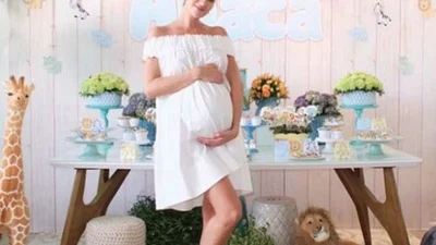 Кендіс Свейнпоул відсвяткувала baby shower в стилі сафарі