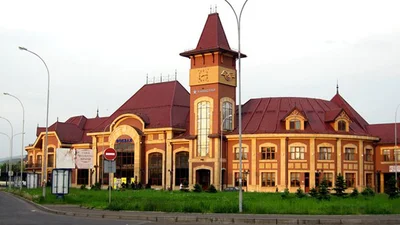 Історія і сучасність: 25 вражаючих будівель України