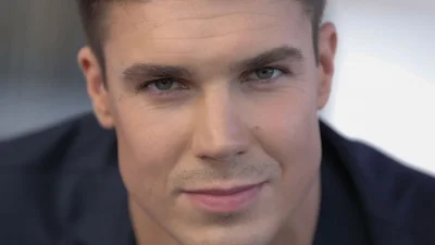 Стало відомим ім'я 7-го красеня холостяка