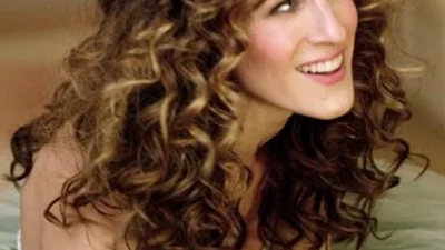 Топ стильних зачісок з серіалу "Секс і місто", які легко повторити