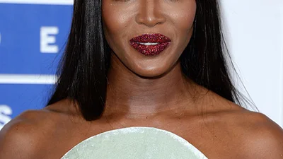 Найкращі зіркові зачіски і макіяж на MTV VMA 2016