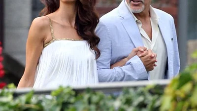 Ідеальна пара: Джордж та Амаль Клуні розважились на розкішній вечірці