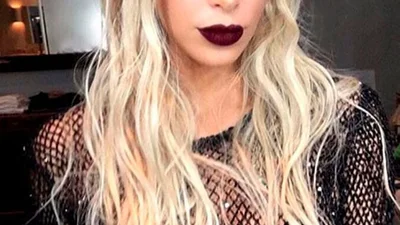 З брюнетки в блондинку: як Кім Кардашьян змінювала стиль для MTV VMA