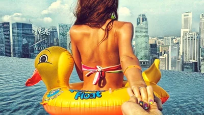 Світ біля твоїх ніг: чому жінці корисно подорожувати