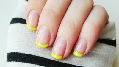 Жовтий манікюр: ловимо літо за хвіст