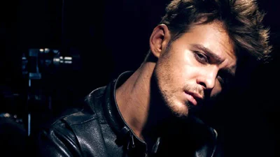 Макс Барських знявся в брутальній фотосесії