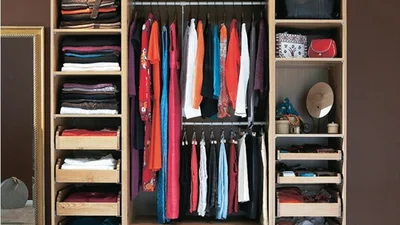 Як легко скласти капсульний гардероб