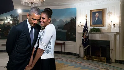 Романтичні фото Барака і Мішель Обами, які вас розчулять