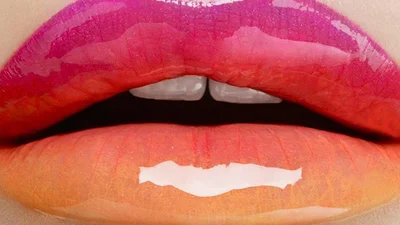 Прості правила, як зробити сексуальні губи омбре