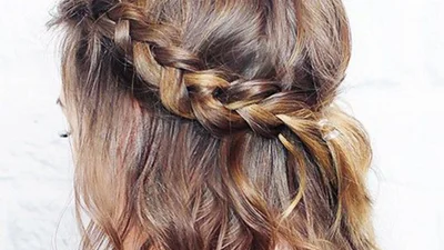 10 варіантів з косою для короткого волосся