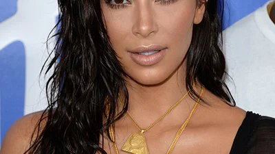 Топ найсексуальніших мейків Кім Кардашьян