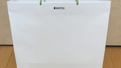 Apple випускають звичайні паперові пакети