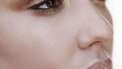 Джессіка Альба вразила розкішною красою в новій фотосесії