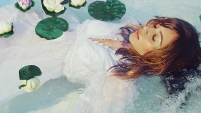 Кім Кардашьян розплакалась під час фотосесії