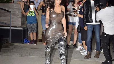 Людина-амфібія: Кім Карадашьян здивувала відвертим нарядом