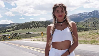 8 крутих зачісок Регіни Тодоренко