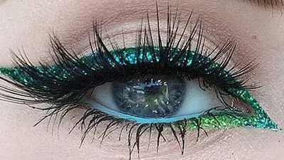 Блискітки в макіяжі: як правильно використовувати