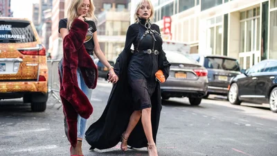 Неймовірний вуличний стиль під час Тижня моди в Нью-Йорку