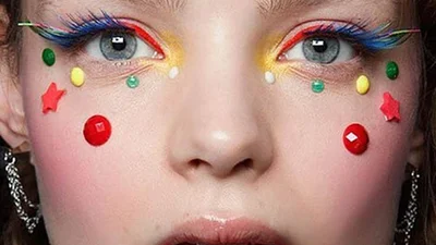 Кольорові вії - новий б'юті тренд