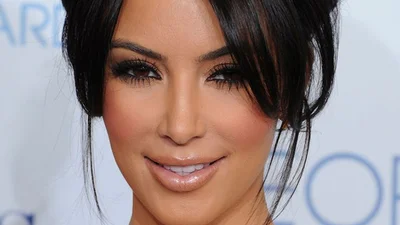 Фото Кім Кардашьян до пластики підірвало мережу