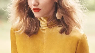 Аманда Сейфрід знялась в атмосферній осінній фотосесії