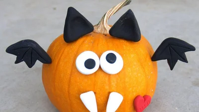 Привітання з Хелловіном для друзів і рідних