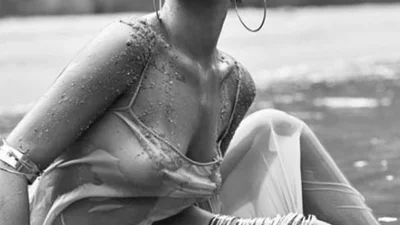 Мокра Ріанна, оголена Шейк та інші, в шокуючій фотосесії