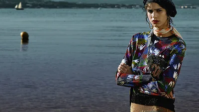 Chanel представила чарівну круїзну колекцію