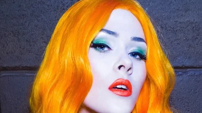 Зіркова іменинниця: вуличний стиль солістки The Hardkiss