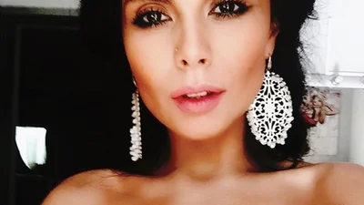 Сексуальні наряди позаду: Настя Каменських утеплилась