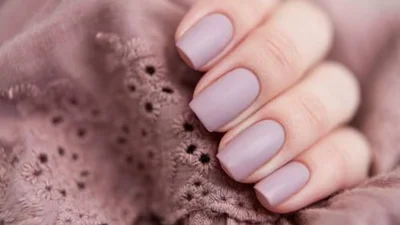 Майстер-клас: ідеальний матовий манікюр в домашніх умовах