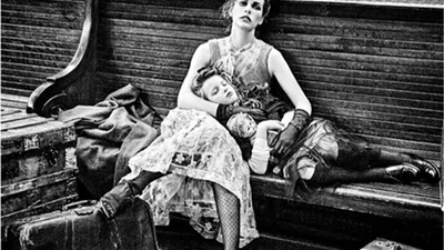 Діти вулиць: Міла Йовович вразила фотосетом з донькою