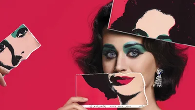 10 божевільних нарядів Кеті Перрі