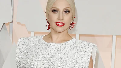 Реклама з Леді Гагою підірвала мережу