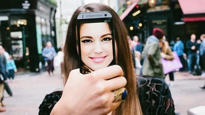 Шокуючий Інстаграм: тепер для селфі не потрібне обличчя