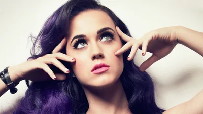 Кеті Перрі має намір народити дитину