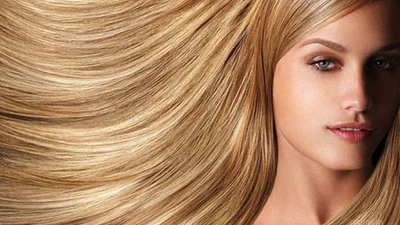 Лайфхак: як вирівняти волосся без вирівнювача і фена