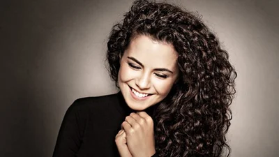 Настя Каменських вразила новою зачіскою