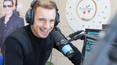Що робить Вадим Олійник, коли бачить чоловіка в стрінгах