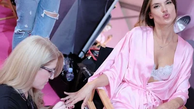 Останні приготування: Backstage із найочікуванішого Victoria's Secret Show