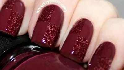 Розкішне бордо: 35 ідей для манікюру