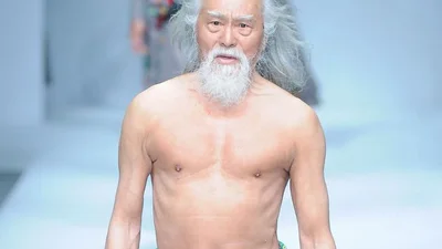 80-річний гарячий дідусь підкорив подіум