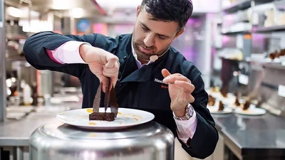 Вже не холостяк: Микола Тищенко одружився