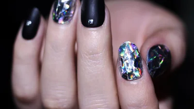 Діамантові нігті - новий захопливий тренд