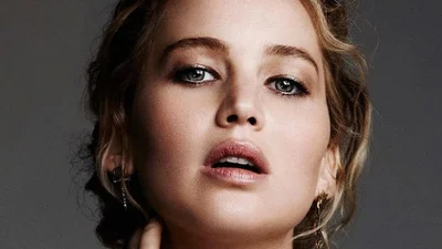 Дженніфер Лоуренс вразила стильними образами у новій фотосесії